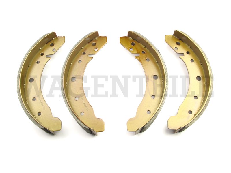 698 237 113 D Satz Bremsbacken Vorderachse 40mm bis '64 (gerade Einstellschraube)