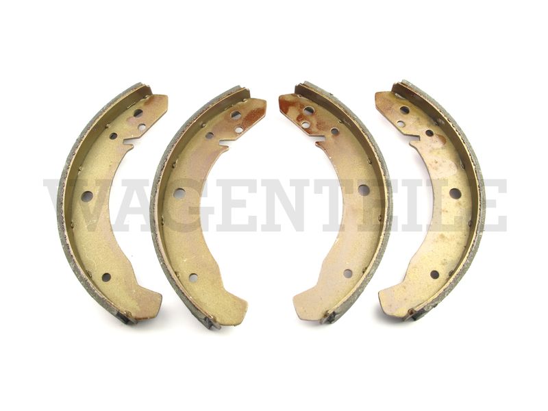 698 537 131 C Satz Bremsbacken Hinterachse, 30mm ab '65 (schräge Einstellschraube)
