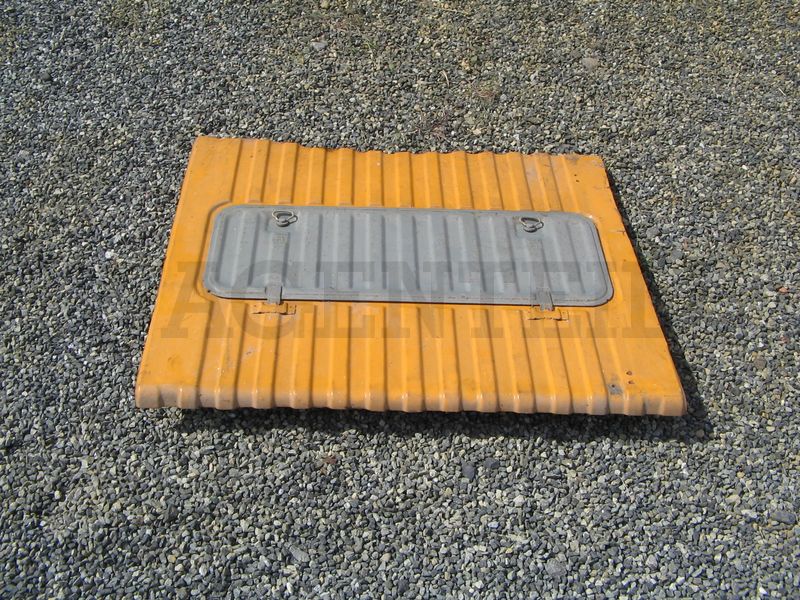 813 231 221 BJ gel -GS Abschlussblech oben (gelb) zum Motorraum mit Deckel