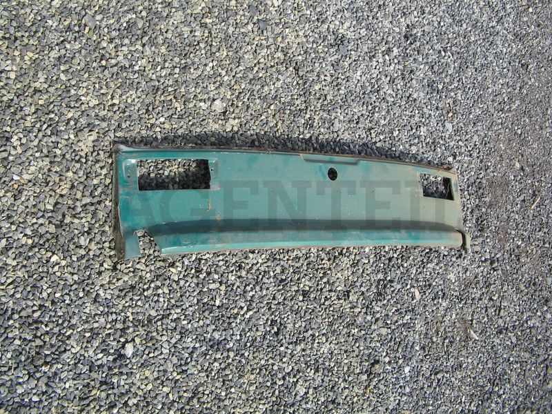 813 301 461 B gru -GS Abschlussblech hinten 412 Variant (grün), aus Fahrzeug getrennt