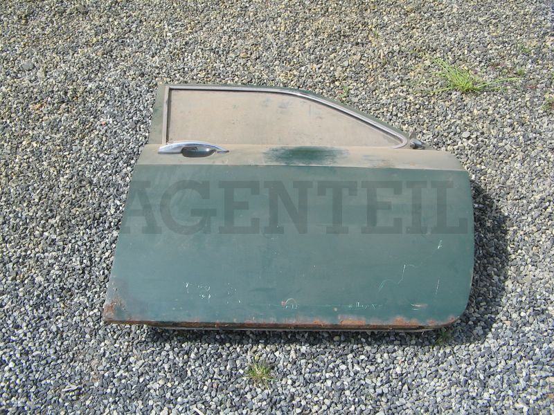 831 052 426 G dgu -GS Tür vorn rechts (dunkelgrün) 4-Türer, Rost