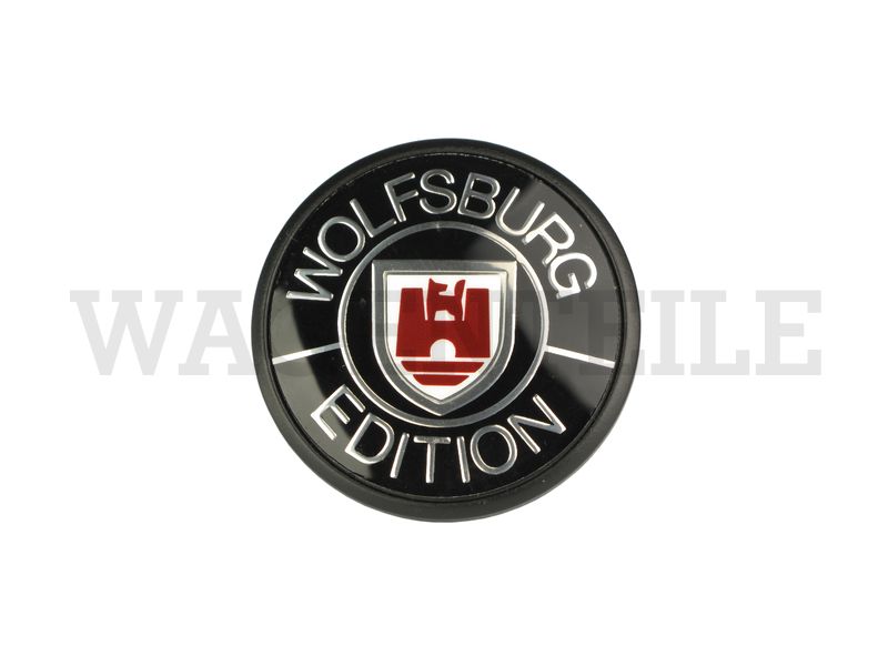 853 675 321 B ro/sw Plakette Wolfsburg Edition' rot/schwarz