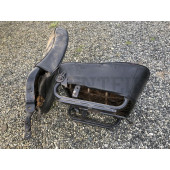 881 037 113 F /2 -GS Vordersitze komplett mit Lehne, Kunstleder schwarz